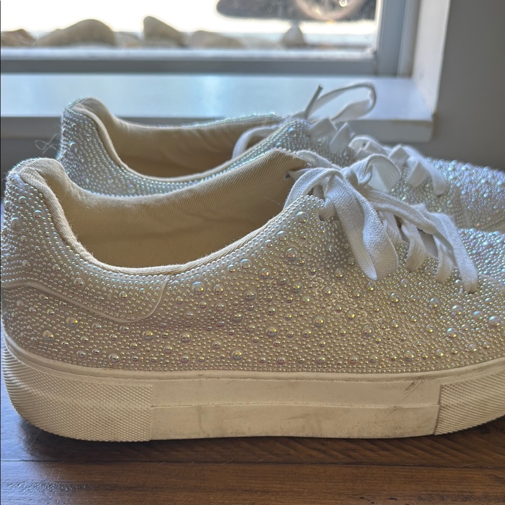 Betsey Johnson Sparkling White (Wedding) Sneakers - Picture 4 of 5